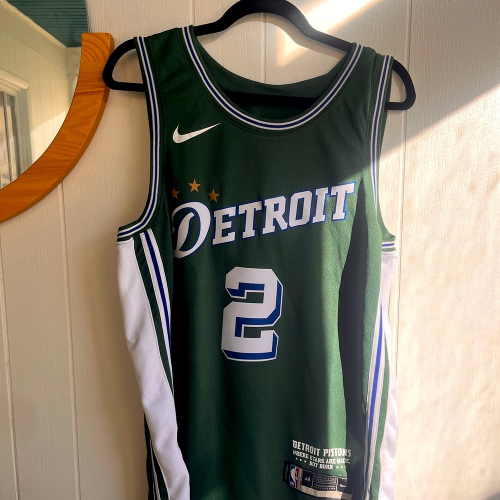 Detroit Pistons jersey